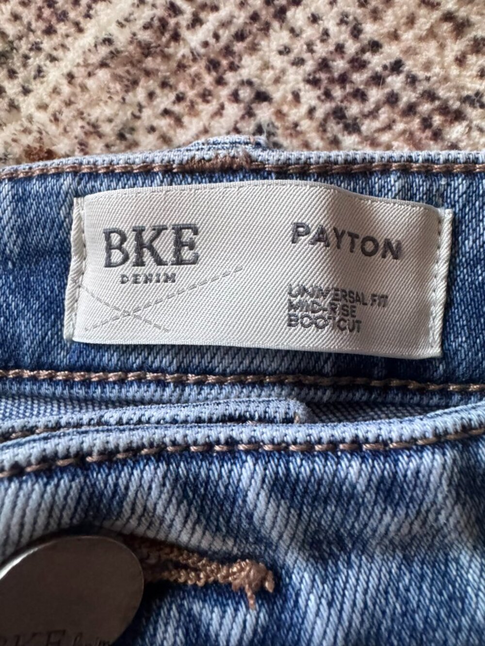BKE Payton Bootcut Jeans Women's 31x32 Light Wash Distressed Stretch Denim - Picture 5 of 7